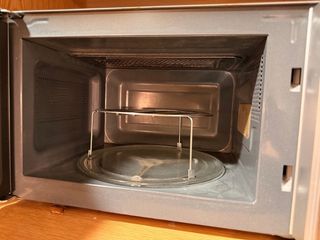 Microondas Taurus plateado