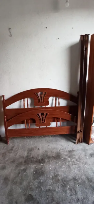 Cama 1.35 con somier de madera