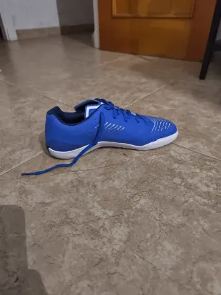 Botas de fútbol sala azules