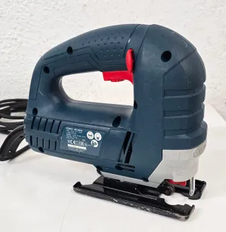 Sierra caladora Bosch GST 8000E