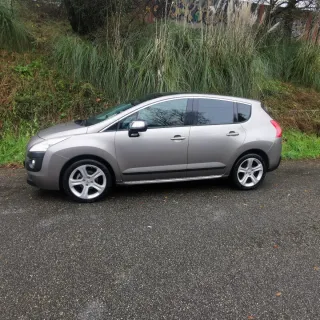 Peugeot 3008 2013