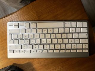 Teclado Apple Francés Plata/Blanco