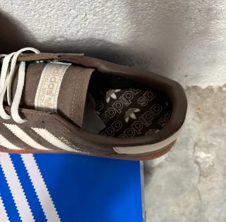 Adidas Spezial Marrones y Beige