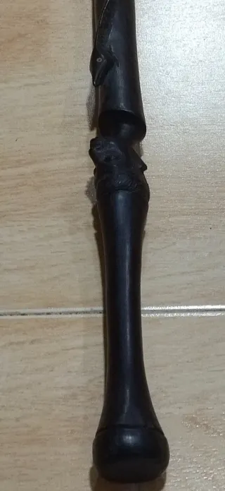 Bastón Africa esculpido,madera ebano? Tanzania.