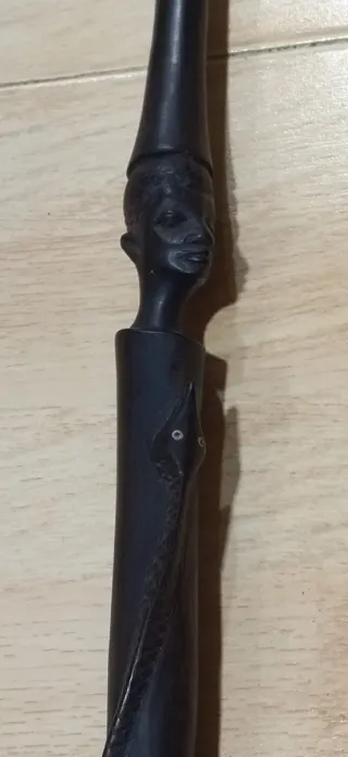 Bastón Africa esculpido,madera ebano? Tanzania.