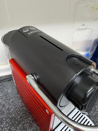 Cafetera Nespresso Pixie Roja Krups