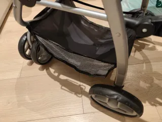 Carrito gemelar para muñecas Juguettos