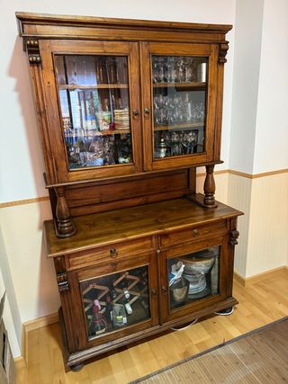 Alacena de madera teka rústica