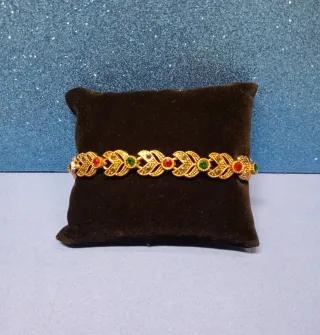 Pulsera Vintage dorada con cristales Rojas y Verde