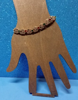 Pulsera Vintage dorada con cristales Rojas y Verde