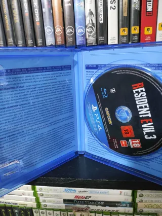 Resident Evil 3 PS4 (PlayStation 4)