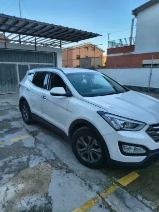 Hyundai Grand Santa Fe 2016