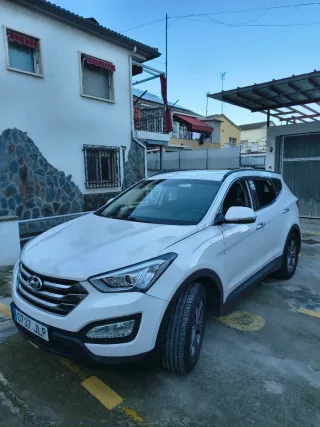 Hyundai Grand Santa Fe 2016