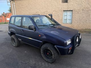 Nissan Terrano II 1995