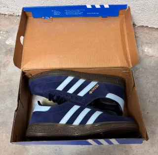 Adidas Spezial Azul Marino y Claro