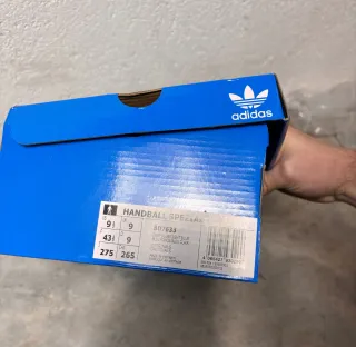 Adidas Spezial Azul Marino y Claro