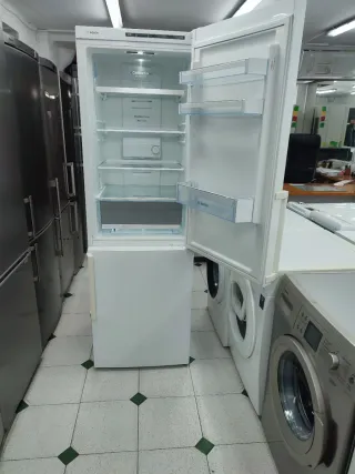Nevera combi marca Bosch 186/60cm clasea A++