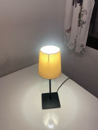 Pareja de lamparitas de mesita de noche