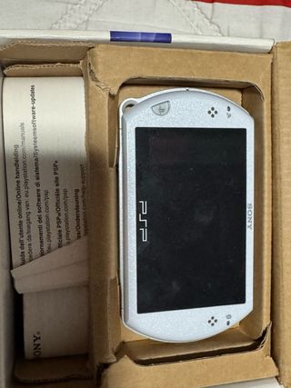 Sony PSP Go Blanca 16GB