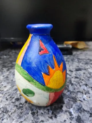 Jarrón de cerámica artesanal multicolor
