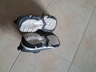Zapatillas Fila Talla 43 Nuevas