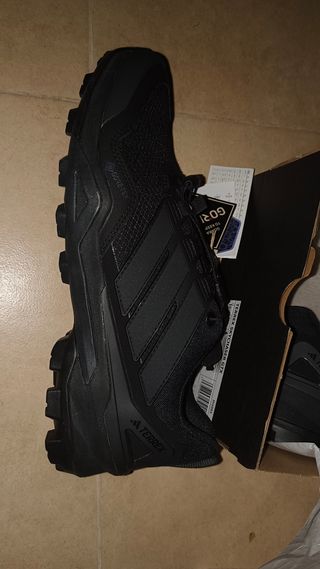 Adidas terrex