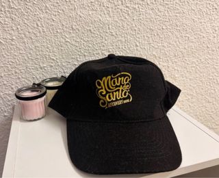 Gorra promocional Mano de Santo negra