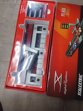 Scalextric Pit Box Digital System Nuevo PRECINTADO