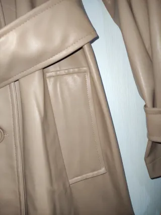 Gabardina larga beige mujer