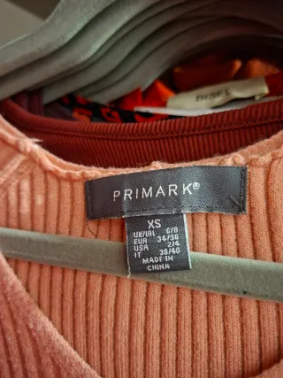 Jersey Primark Pico Rosa Talla S