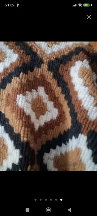 Poncho étnico rombos marrón y blanco