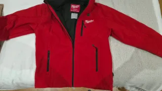 Cazadora Milwaukee Calefactada con Batería