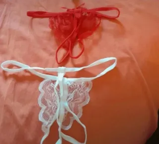 Lote 5 tangas encaje rojo y blanco