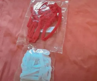 Lote 5 tangas encaje rojo y blanco