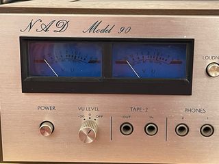 Amplificatore NAD Modello 90