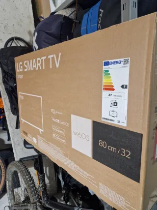 Televisor LG Smart TV 32 FHD