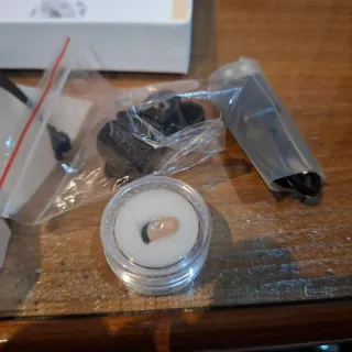 Mini Cámara Espía con Audífono