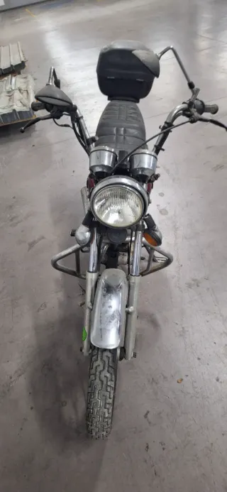 Yamaha SR 250 Carretera