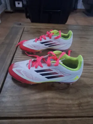 Botas de fútbol Adidas F50 Talla 37.5