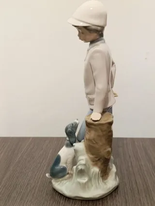 Figura Lladró Niño con Perro