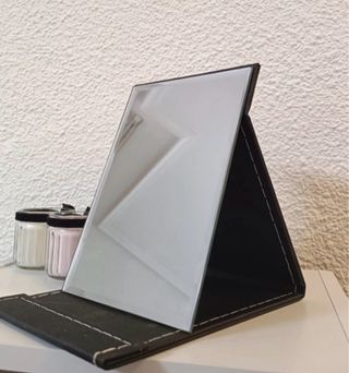 Espejo de sobremesa plegable