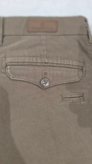 Pantalón Massimo Dutti micropana marrón T.42