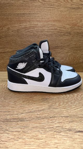 Nike Jordan 37.5 casi nuevas.