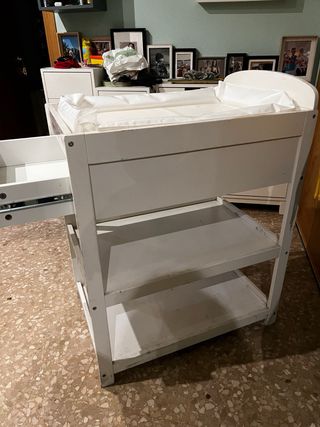 Cambiador bebé con 2 fundas, similar SNIGLAR Ikea