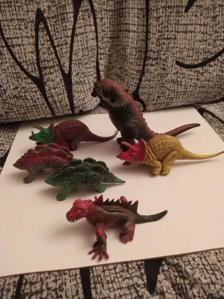 Lote dinosaurios vintage variados