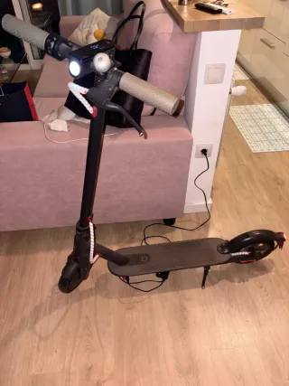 Patinete Eléctrico Xiaomi M365