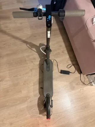 Patinete Eléctrico Xiaomi M365