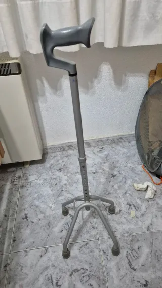 Bastón trípode ayuda para andar