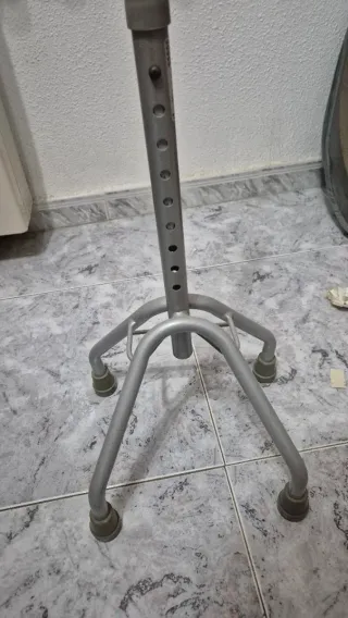 Bastón trípode ayuda para andar