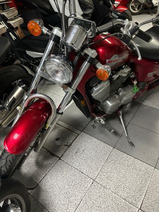 Honda Shadow 600 Custom